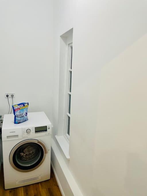 Zentrales Apartment Mit Grosser Terrasse Braunschweig Ngoại thất bức ảnh