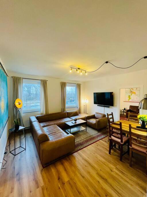 Zentrales Apartment Mit Grosser Terrasse Braunschweig Ngoại thất bức ảnh